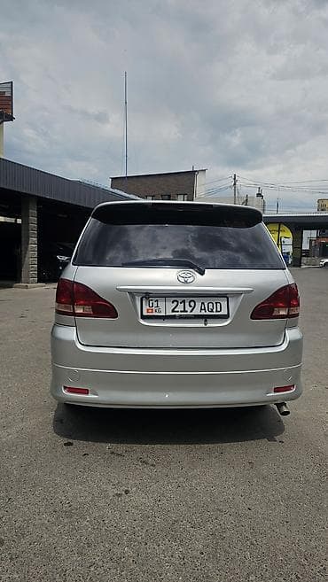 sprinter 2 7: Toyota Ipsum: 2004 г., 2.4 л, Автомат, Бензин, Минивэн — 3