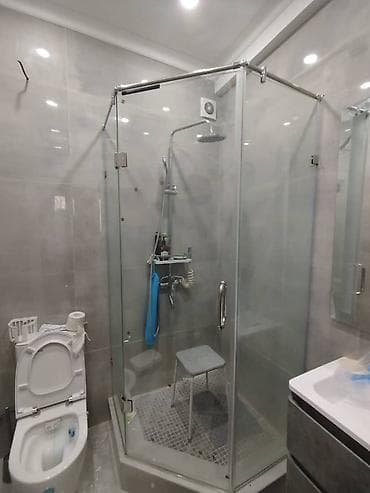 изготовление сейфов под заказ: Стеклянные душевые ограждения на заказ - Изготовление и монтаж — 3