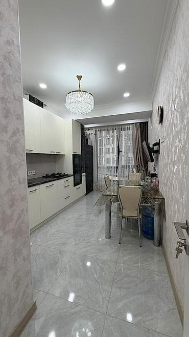 70: 2 комнаты, 70 м², Асанбай мкр Элитка, 3 этаж, Евроремонт — 2