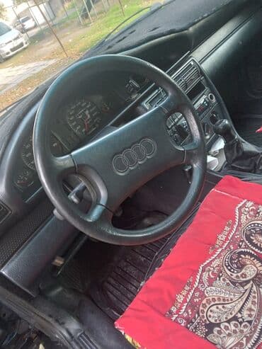 Audi S4: 1991 г., Механика, Бензин, Седан