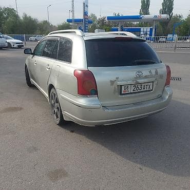 mark 2 qualis: Toyota Avensis: 2004 г., 2 л, Автомат, Бензин, Универсал — 4
