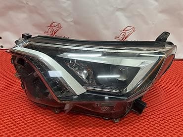 Системы освещения: Передняя левая фара Toyota 2016 г., Б/у, Оригинал, Япония — 1
