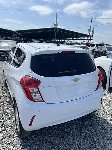 решетка спарк: Chevrolet Spark: 2021 г., 1 л, Автомат, Бензин, Хэтчбэк — 7
