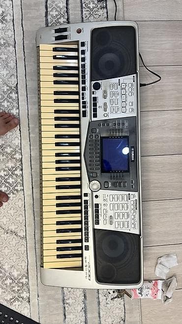 Синтезатор/аранжировщик Yamaha PSR 2000 - 61 полноразмерная клавиша с at lalafo.kg Синтезатор/аранжировщик Yamaha PSR 2000 - 61 полноразмерная клавиша с