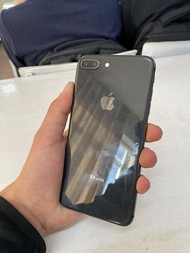 IPhone 8 Plus, Space Gray, 72 %