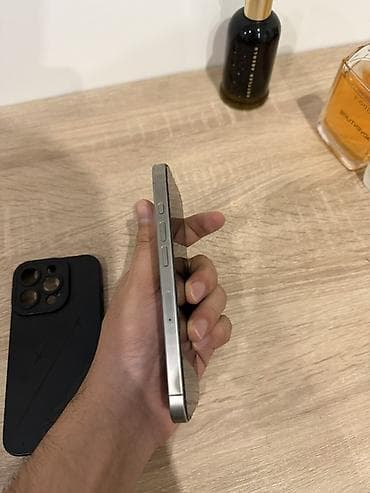 сколько стоит iphone 5s: IPhone 15 Pro, Б/у, 128 ГБ, Natural Titanium, Чехол, 85 % — 3