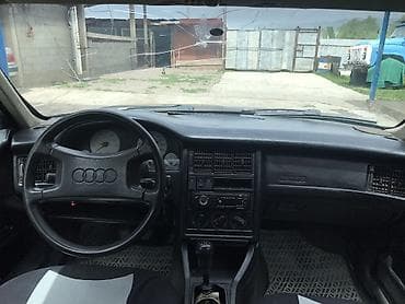 audi авто: Audi 80: 1989 г., 2 л, Механика, Бензин, Седан — 4