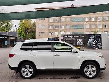 Toyota Highlander: 2012 г., 3.5 л, Автомат, Бензин, Кроссовер — 6