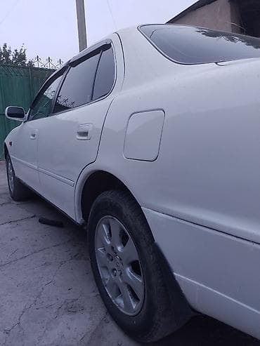 corolla 2016: Toyota Camry: 1996 г., 3 л, Автомат, Газ, Седан — 1