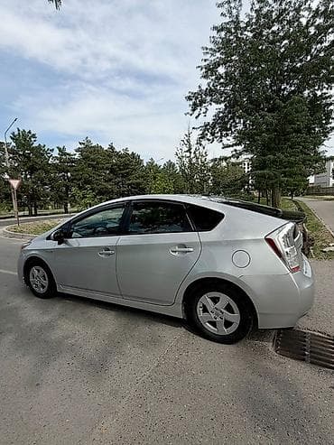 Продажа авто: Toyota Prius: 2011 г., 1.8 л, Автомат, Гибрид, Лифтбек — 4