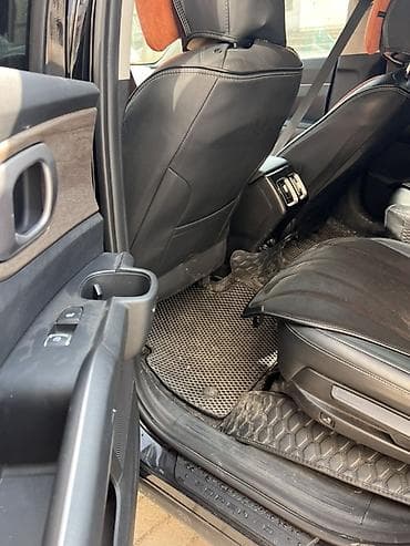 Продажа авто: Kia Sorento: 2020 г., Автомат, Дизель, Кроссовер — 10