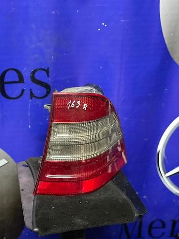 range over: Задний правый стоп-сигнал Mercedes-Benz 2002 г., Б/у, Оригинал, Япония — 1