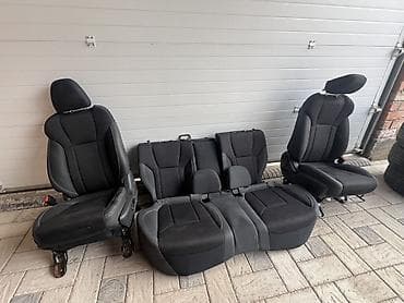 forester: Комплект сидений, Subaru 2019 г., Б/у, Оригинал, США — 1