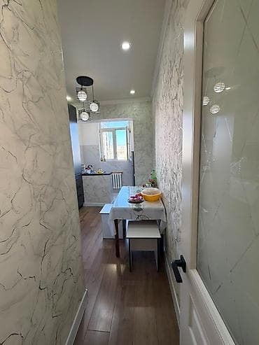 изолированный: 3 комнаты, 78 м², 105 серия, Джал мкр (в т.ч. Верхний, Нижний, Средний) 105 серия, 6 этаж, Евроремонт — 10
