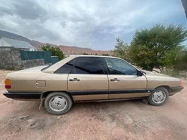 Транспорт: Audi 100: 1987 г., 2.2 л, Механика, Бензин, Седан — 2
