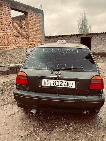 v klass: Volkswagen Golf: 1993 г., 1.8 л, Ручные, Бензин, Хэтчбэк — 1