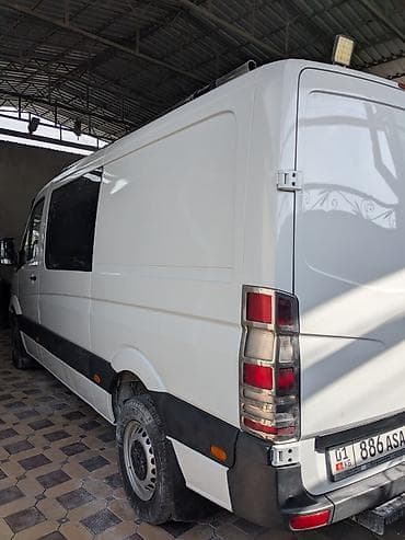 w210 e240: Mercedes-Benz Спринтер: 2009 г., 2.2 л, Автомат, Дизель, Фургон — 3