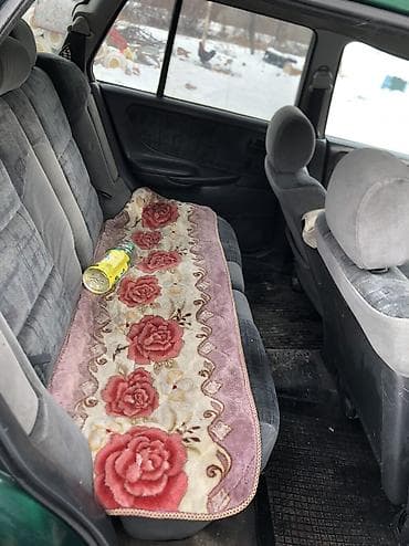 авто бу: Mazda 626: 1998 г., 2 л, Механика, Бензин, Седан — 8