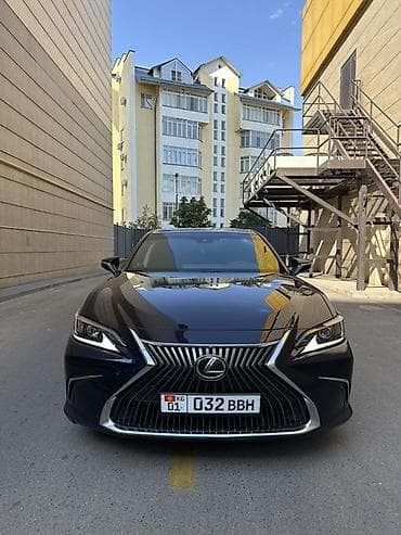 Lexus ES: 2021 г., 2.5 л, Автомат, Бензин, Седан — 4