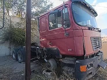 Топливные баки: Кабина Shacman — 7