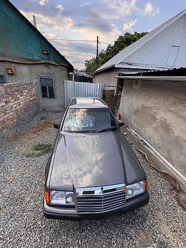 бапер мерс 124: Mercedes-Benz W124: 1989 г., 2.3 л, Механика, Бензин, Седан — 2