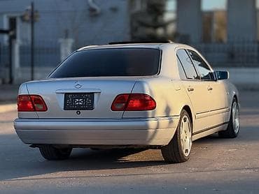 bud e5: Mercedes-Benz E-Class: 1997 г., Автомат, Седан — 7
