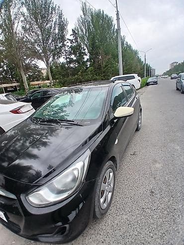 hyundai accent 2015: Hyundai Accent: 2014 г., 1.6 л, Механика, Газ, Хэтчбэк — 3