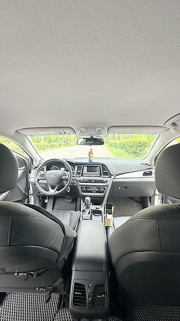 lada largus: Hyundai Sonata: 2019 г., Автомат, Бензин, Седан — 4