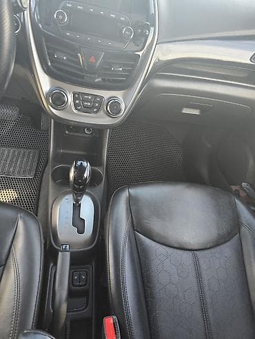 chery arizo: Chevrolet Spark: 2017 г., Автомат, Бензин, Хэтчбэк — 6