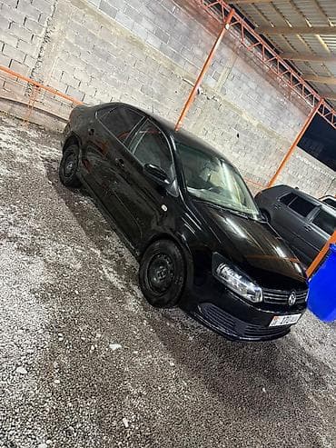сокулук селекция: Volkswagen Polo: 2012 г., 1.6 л, Автомат, Бензин, Седан — 3