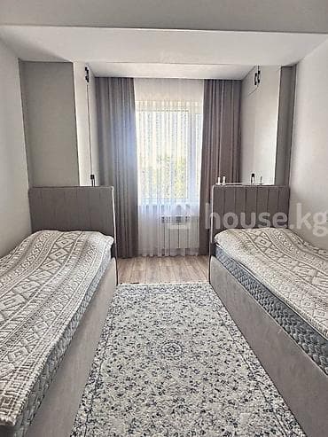 кремлевский: 4 комнаты, 102 м², Элитка, 3 этаж, Евроремонт — 3