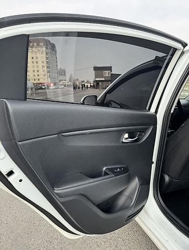 li l 9: Kia Rio: 2018 г., 1.6 л, Автомат, Бензин, Седан — 6