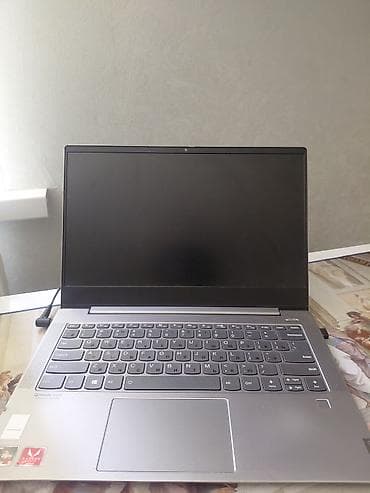 Lenovo 14 air CPU: r5 3500u (мощнее i5-10gen) ОЗУ: 4 GB DDR4 Ссд: 128 — 1