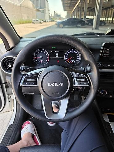 e2 byd: Kia K3: 2022 г., 1.6 л, Автомат, Бензин, Седан — 9