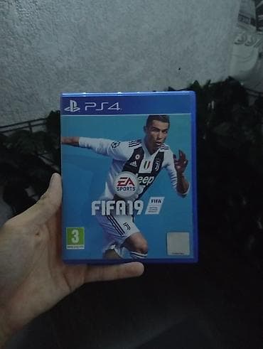 Продаю или меняю Fifa23 нет диска просто коробка.Игры для PlayStation — 3