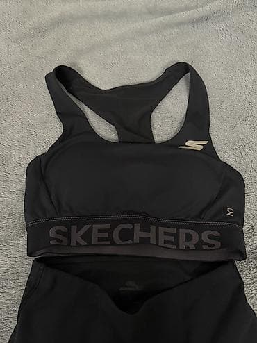 Пончо: Спортивный комплект
покупала в магазине skechers lalafo.kg да — 2 Пончо: Спортивный комплект
покупала в магазине skechers — 2