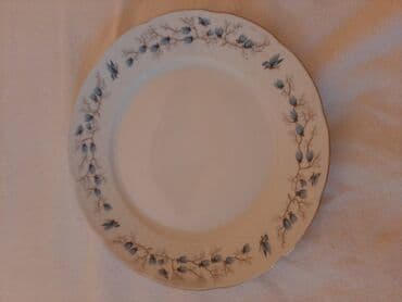 декоративная тарелка: Продаю набор больших Винтажных Десертных тарелок Thun, Чехословакия — 1