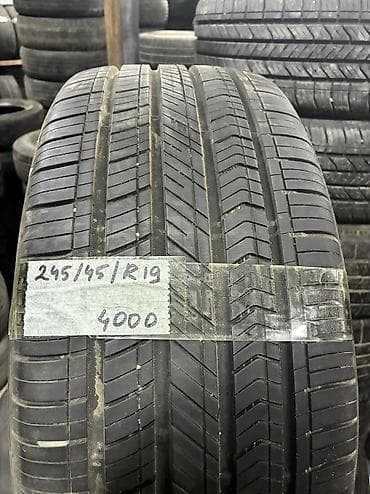 245/45/R19 Привозные шины из Кореи В отличном состоянии улица Фрунзе