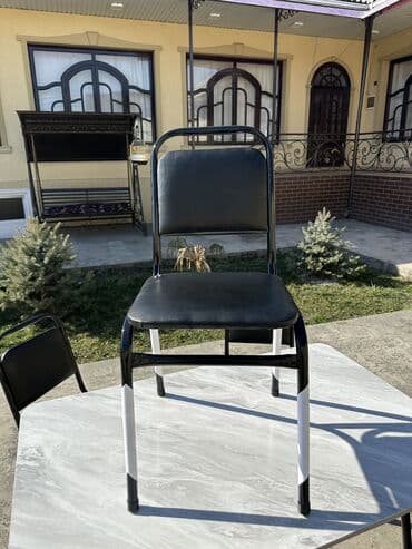 продаю стол офисный: Офисный стул, цвет - Серый, Железо — 9