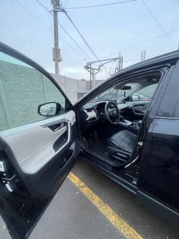 honda fit расрочка: RAF : 2019 г., 2.5 л, Автомат, Бензин, Кроссовер — 4