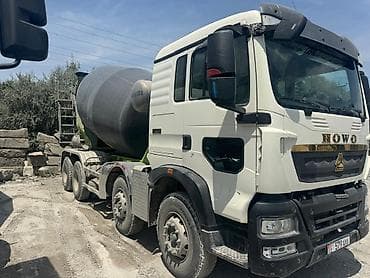 Продажа авто: Срочно продаю Хово новый. С рабочим местом — 6