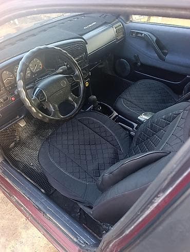 откидной ключ: Volkswagen Passat Variant: 1994 г., 1.8 л, Механика, Бензин, Универсал — 4
