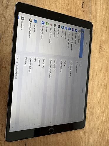 aoc 24: Планшет, Apple, память 64 ГБ, 10" - 11", Wi-Fi, Б/у, Классический цвет - Серый — 2