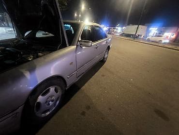 степ эреф 1: Mercedes-Benz E-Class: 1995 г., 2 л, Кол менен иштөөчү, Бензин, Седан — 5