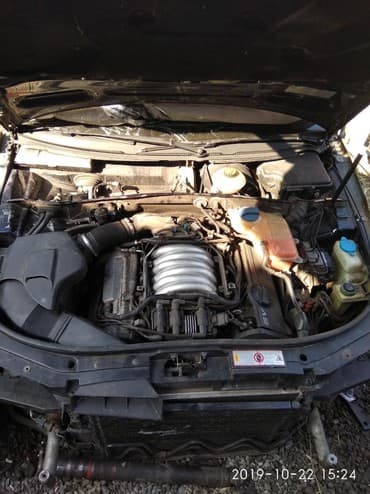 продаю спринтер 2 7: 2,4 матор Ауди . Пасат привозной Германия . И все запчасти наниво — 2