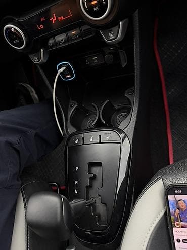 хетчбек: Kia Picanto: 2019 г., Автомат, Газ, Хэтчбэк — 9