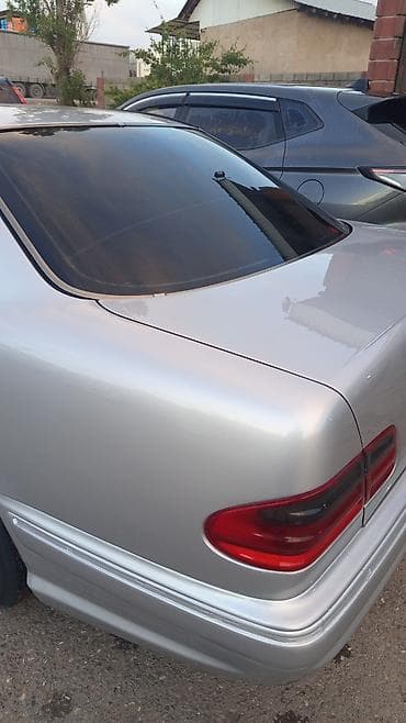 Mercedes-Benz E-Class: 2002 г., 2.6 л, Автомат, Бензин, Седан
