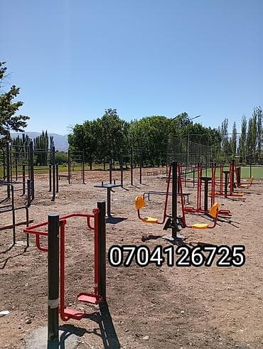 туалет деревянный: Садовые качели — 9