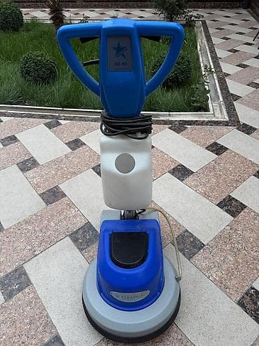 робот мойка оборудование: Однодисковая поломоечная машина Cleanvac SC 43 - Профессиональная — 1