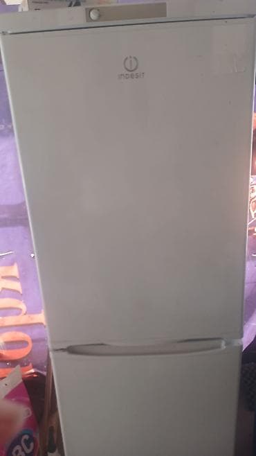 телевизор для автомобиля: Холодильник Indesit, Двухкамерный — 1